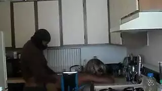 فشخ الكس الصغير