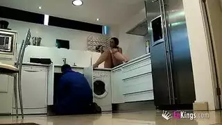 مسن الأسبانية الإحليل