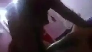 ينيك زوجة صديقه في منزلهمااا