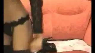 تدليك زوجة الأب بالأيدي فقط يؤدي إلى اختراق عميق وأنين