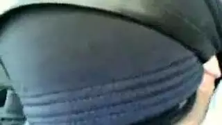 فتاة مزرعة تتحول للوحشية: محجبة مصرية في فيلم جنس جماعي وحشي