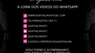 شقراء نحيف، ليرة ساتين يمارس الجنس في يخت لطيف مع رجل غني جدا.
